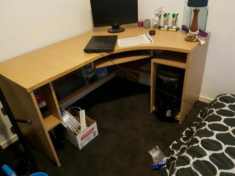 Desk for sale - price negotiable