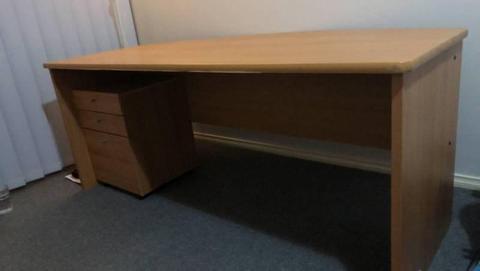 office desk in good condition