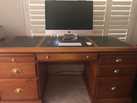 Heritage executive desk and filing cabinet - great condition