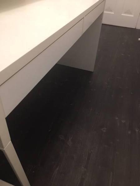 Desk - Work desk for student (IKEA)