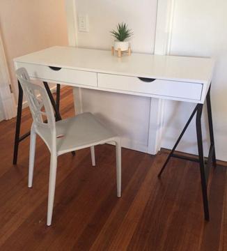 Modern desk console with chair