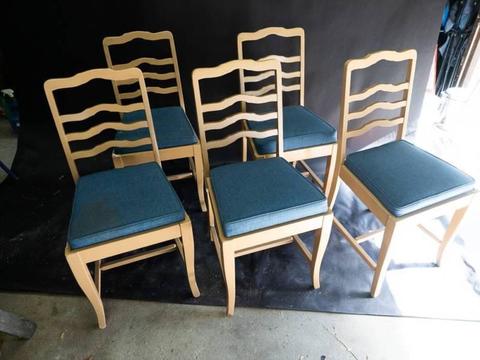 Set of 5 upholstered dining chairs