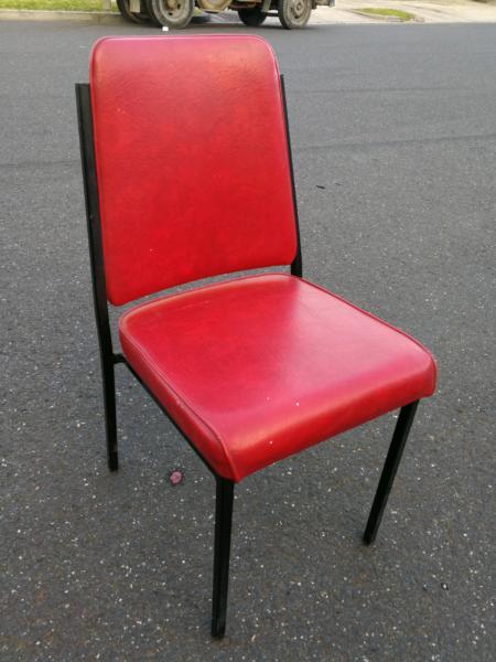 4 Vintage Red vinyl chairs
