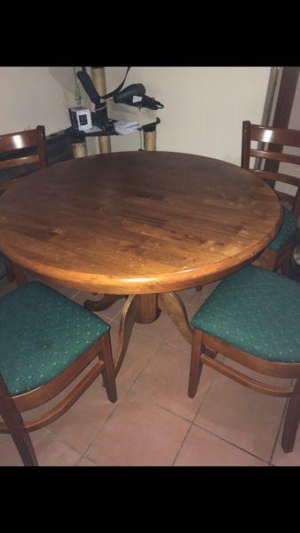 Dining setting - 4 seater