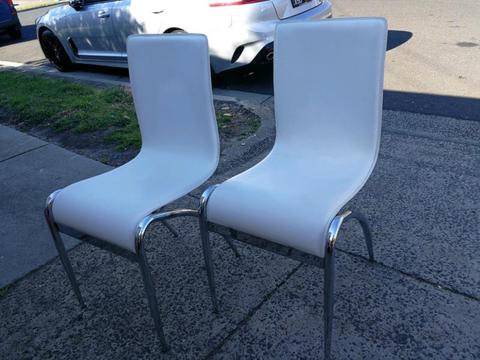 2 x freedom dining chairs