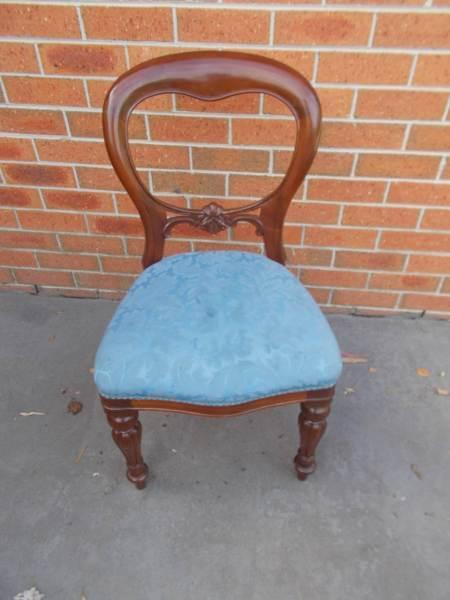 #1 Vintage Balloon Back Dining Kitchen Chair Bedroom Display #1