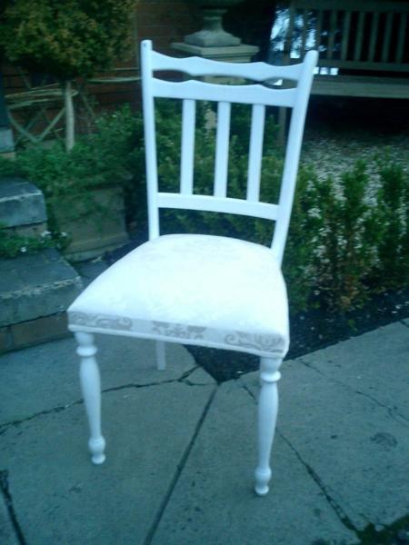 Vintage French Country Provincial Damask Occasional Chair