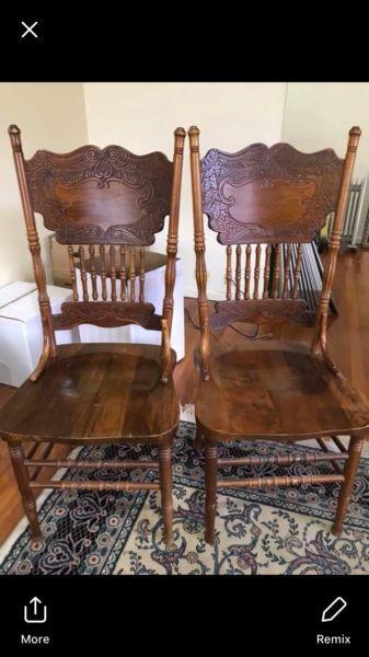 Set of 5 ornate spindle back chairs