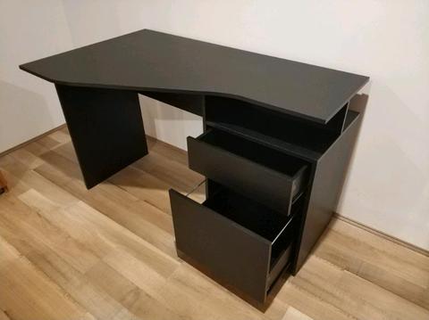 Home office desk with 2 drawers
