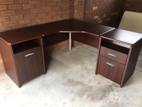 Solid Wooden Corner desk