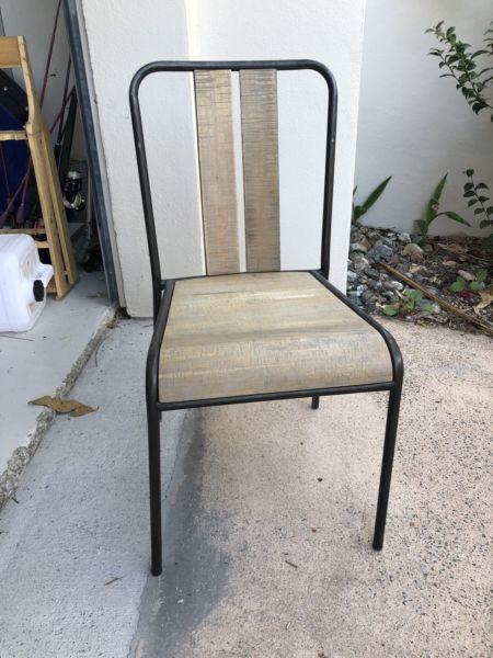 Dining chairs / external chairs