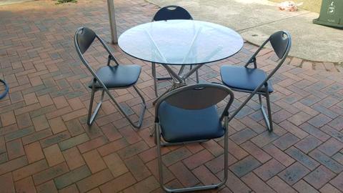 4 Piece Dinning Set Table and Chair