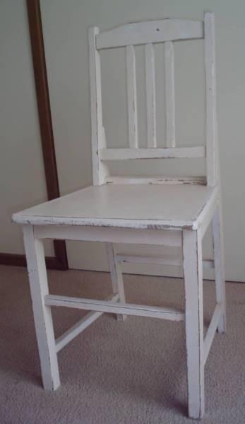 White timber chair - antique/old - shabby chic/French Provincial