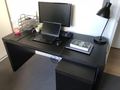 Black office desk - excellent condition