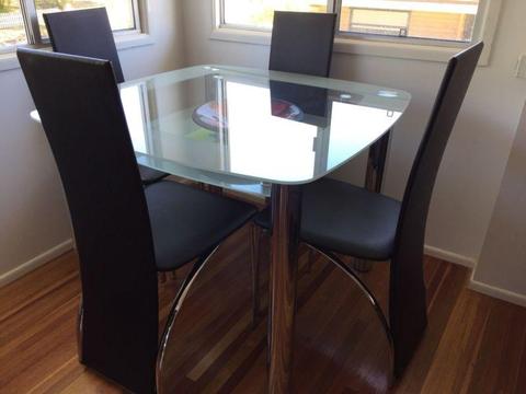 5 pc glass table (4 high back chairs)