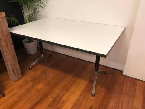 Office Table / Desk