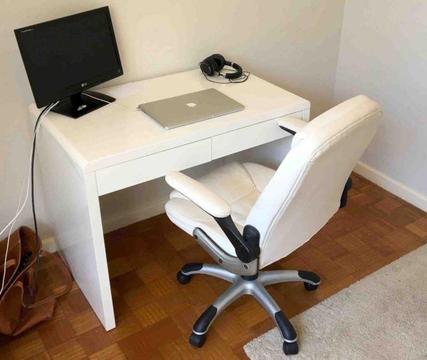White desk for sale