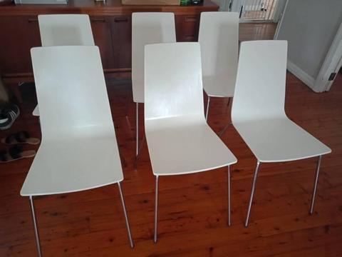 6 white dining chairs