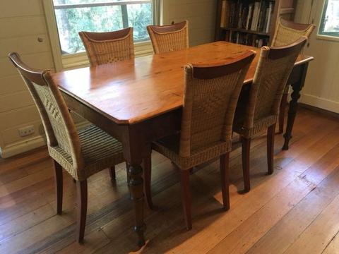 Dining/kitchen cane Chairs x6