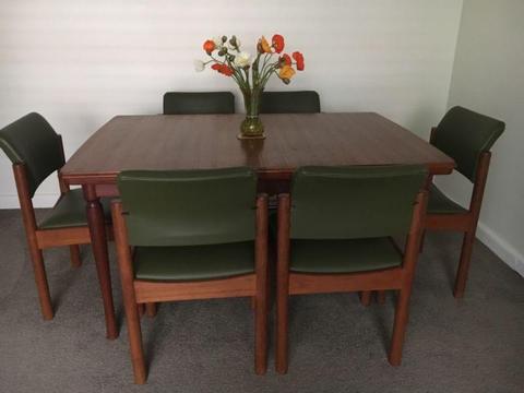 Mid century style dining table and 6 chairs