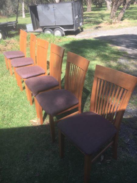 6 Dining Chairs