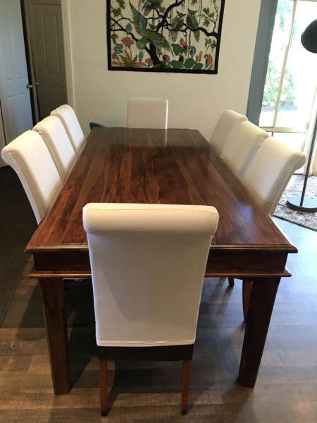 8 seater dinning table & chairs