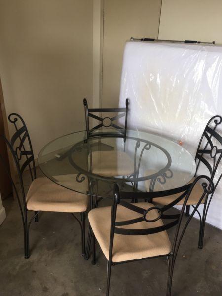 Dining table (4 person) with matching baker stand