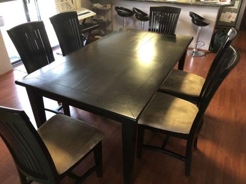 Solid wood dining table 6 seater