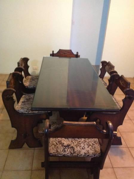 6-seater mahogany dining table with chairs