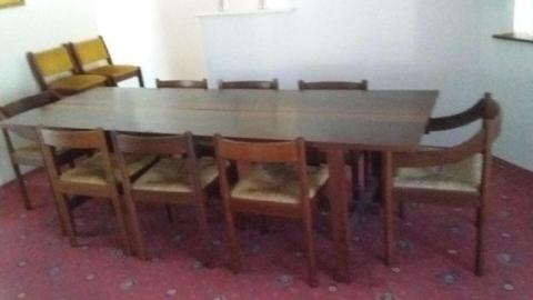 Jarrah solid table 8 seater