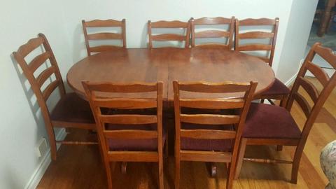 8 SEATER DINING TABLE FOR SALE