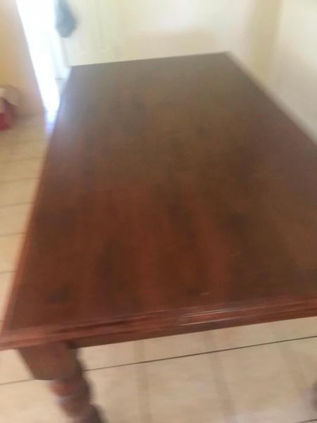 *** SOLID JARRAH TABLE 6 CHAIRS GOOD CONDITION ***
