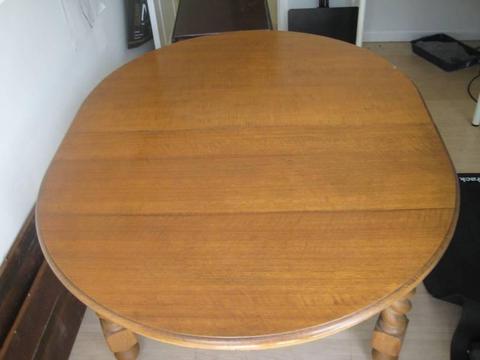 Dining Table - Solid Oak Timber - Extendable