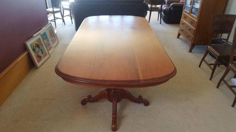 Mahogany Dining Table 8 Seater in Wonderful Condition 2.4 x 1.2