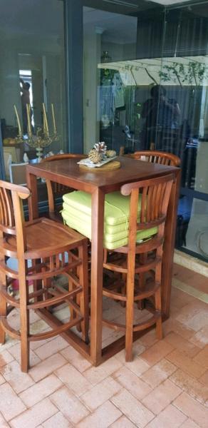 Solid oak wood high bar table and 4 chairs