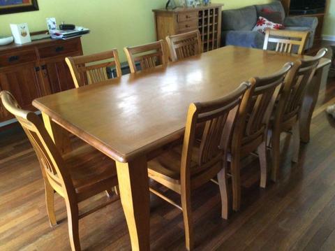 Solid wood dining furniture