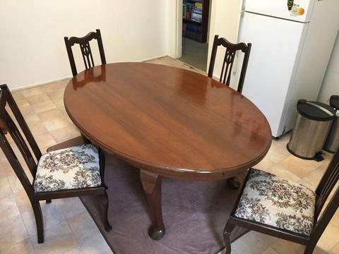 Jarrah dining table with four chairs