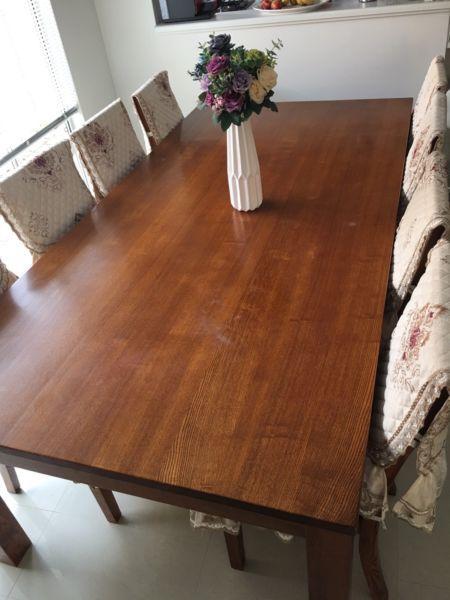 Dinning table for sale - Good Condition