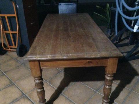 Dinning table solid pine sold