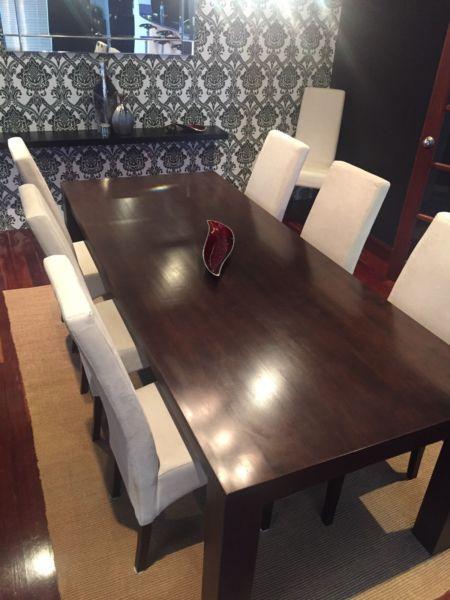 DINING TABLE with 8 chairs