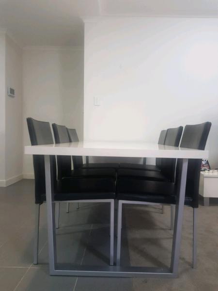 6 piece dining table with chairs
