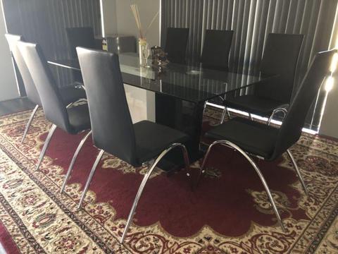 Dining table set & coffee table for Sale