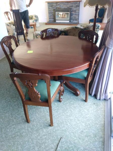 Vintage Cedar Dining table and 8 chairs