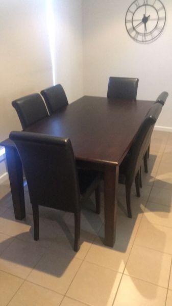 Modern Dining Table 6 Seater