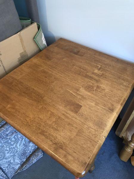 Table and 2 chair