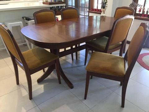 Jarrah Dining Room Table with 8 Chairs