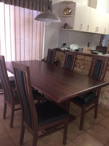 Jarrah Dinning table with 6 chairs