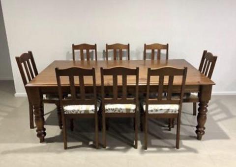 Solid wood dining table with 8 dining chairs, 9 Piece Dining $600 ono