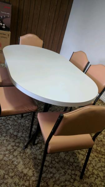 Table and Chair set for Kitchen