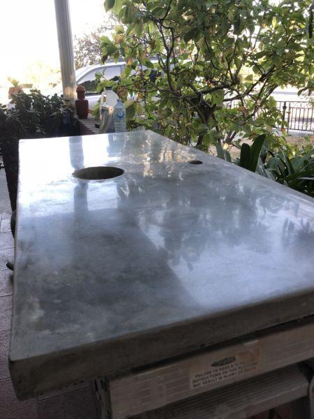 Concrete bench tops, vanities and tables